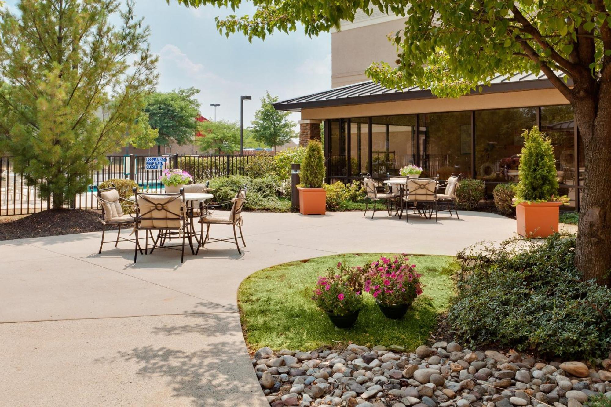 Staybridge Suites Allentown Airport Lehigh Valley By Ihg Bagian luar foto